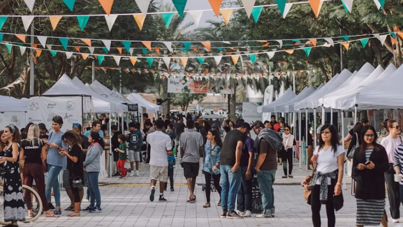 How to Make Your Small Business Stand Out at Local Community Events