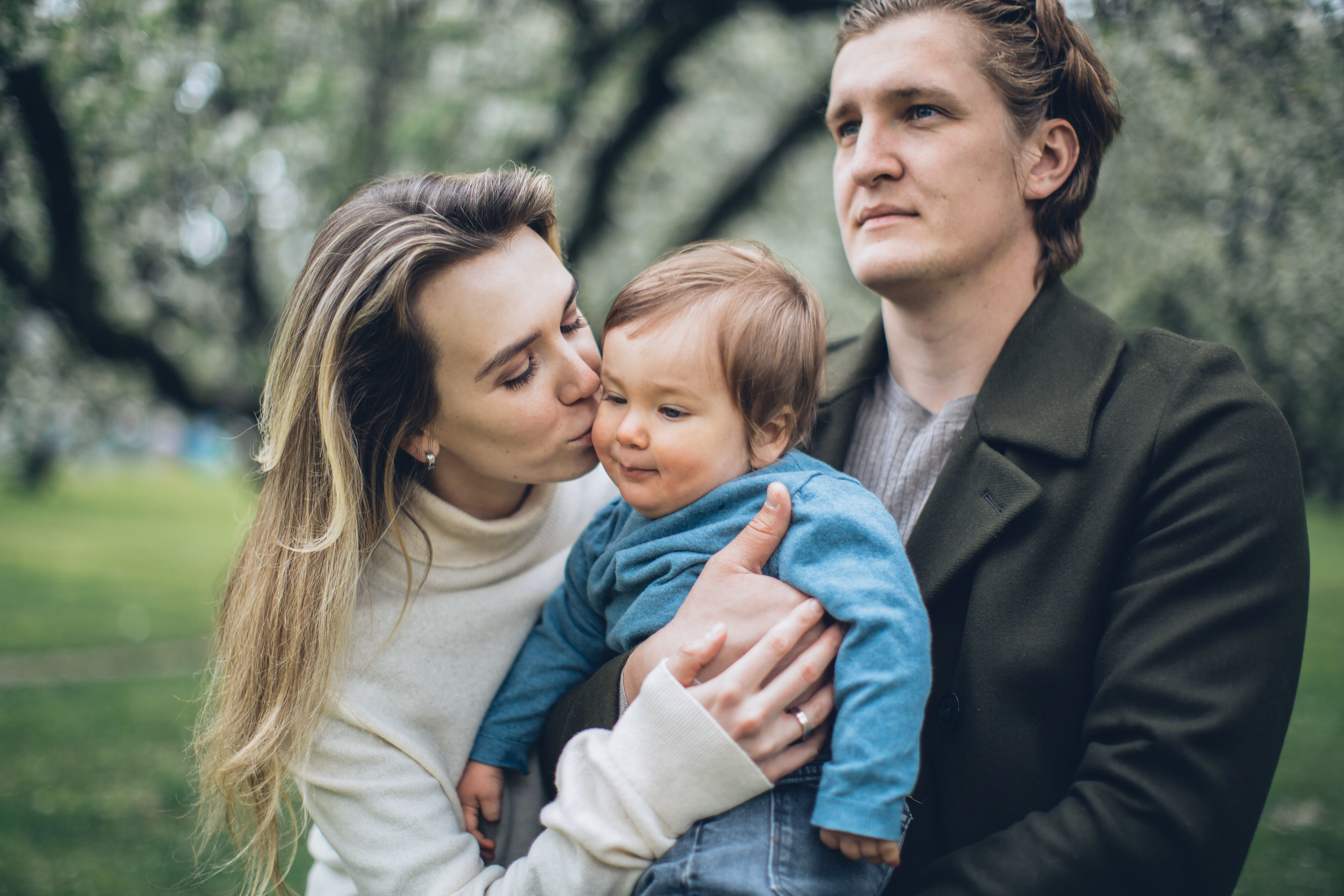 Embracing Style and Closeness in Modern Parenting